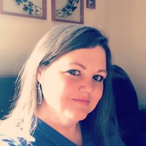 Meet your Posher, Deanna